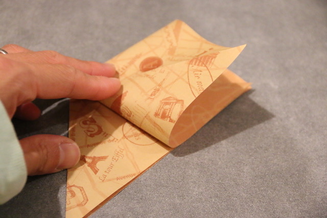 折り紙１枚で簡単 8角形の箱の作り方 マフィンカップの代用もできる Conote