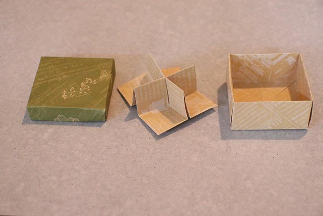 折り紙 で 箱 の 作り方